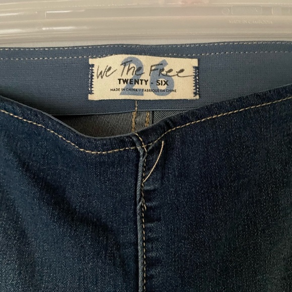 Free People Low Waisted Flare Jeans (Size 26) - Picture 4 of 8